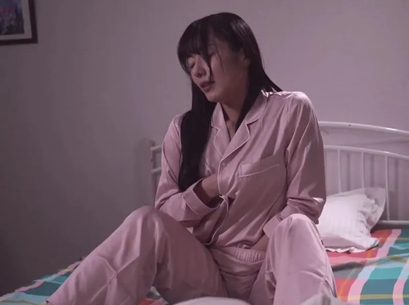 Thủ dâm hàng đêm vì anh xã bỏ bê, người vợ quyết định tìm đến ứng dụng hèn hò
